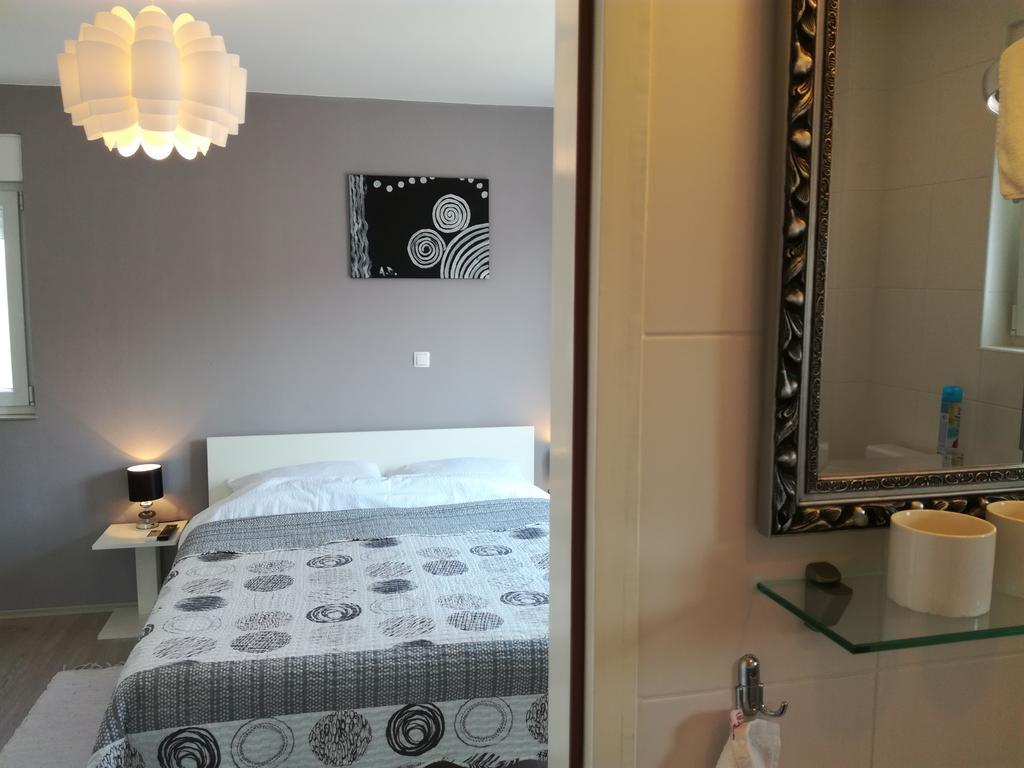 Guest House Dragic - Anex زادار المظهر الخارجي الصورة